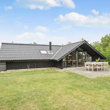 C11409-skjern-syrenvej-74 * Skjern